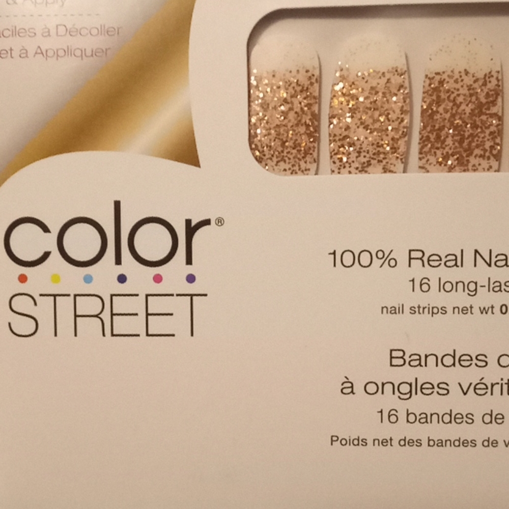 Colorstreet